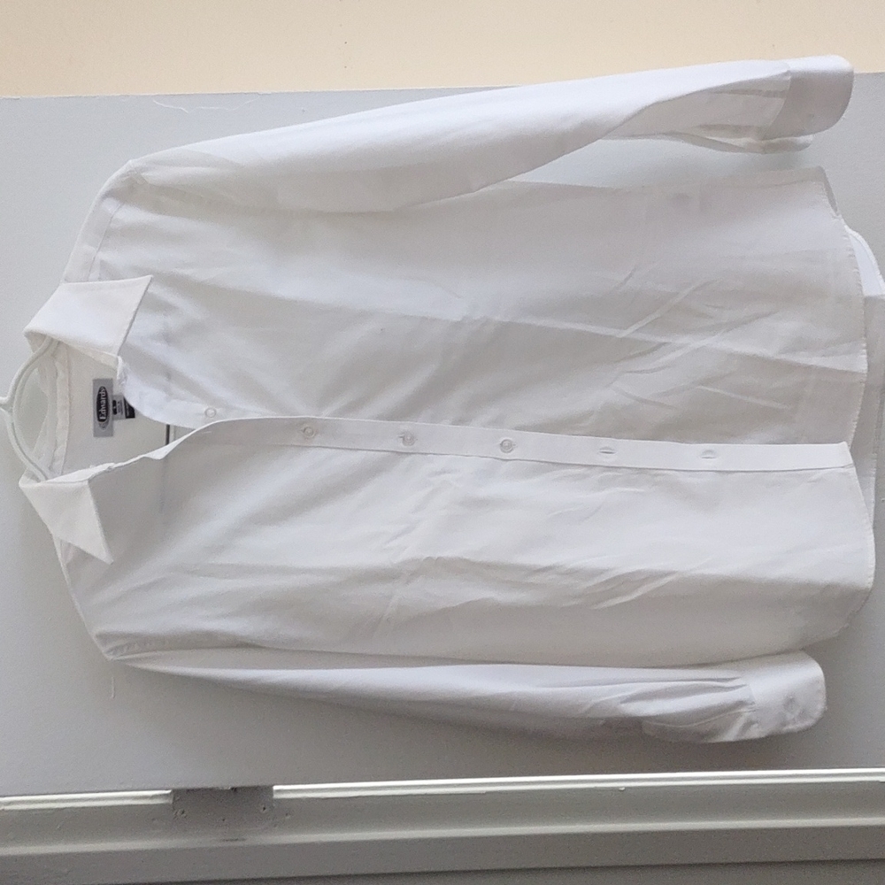 White long sleeves shirt